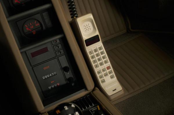 瑞士小廠復刻躍馬經典超跑！豪華旗艦依舊，車身更輕跑得更快