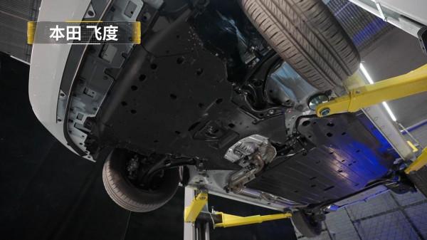 用料確實夠厚道!標緻4008對拆本田皓影 用料確實夠厚道!標緻4008對拆本田皓影