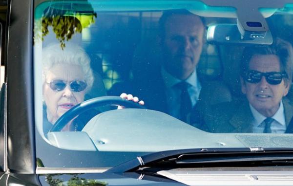 69年前，26歲的女王跟上帝約定“永不退位”，苦了查爾斯和卡米拉