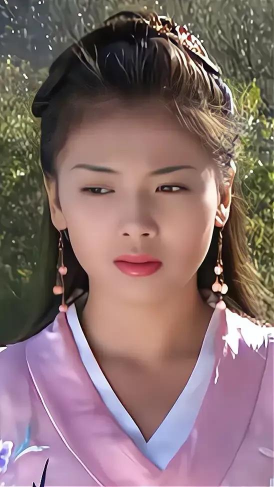 《天龍八部》三美比拼，覺得還是蔣欣最美