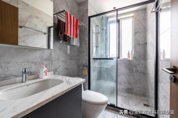 190㎡現代簡約風,溫馨透亮的舒適之家 190㎡現代簡約風,溫馨透亮的舒適之家