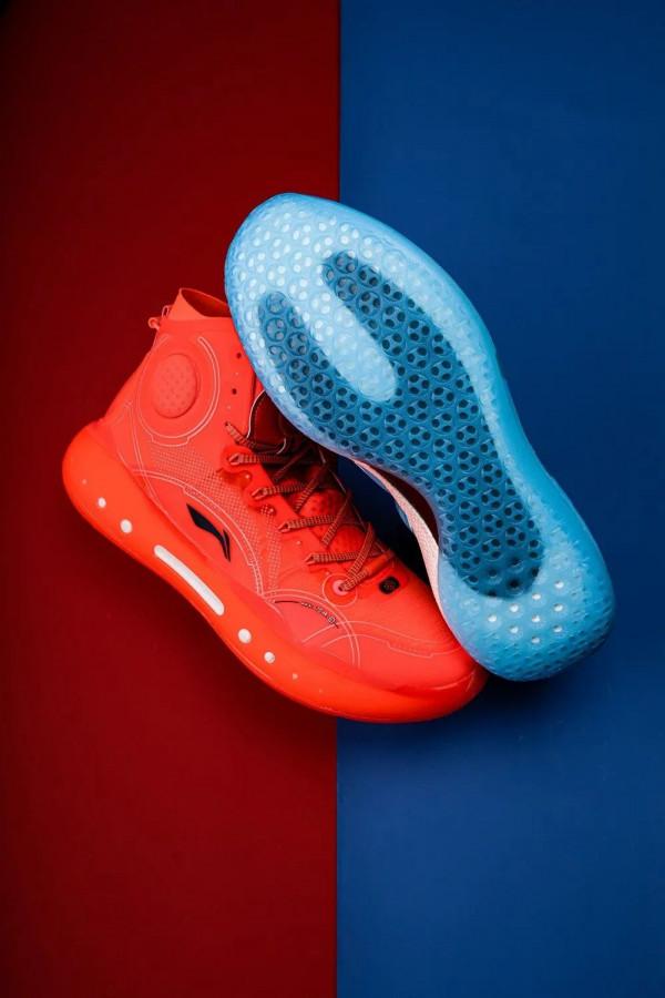 月買鞋花了 2W 多!一雙 Nike 血虧!但有個市價翻 5 倍 月買鞋花了 2W 多!一雙 Nike 血虧!但有個市價翻 5 倍