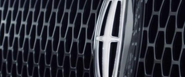 超級“巨無霸”新款林肯領航員L實車 配可發光車標 搭3.5T V6