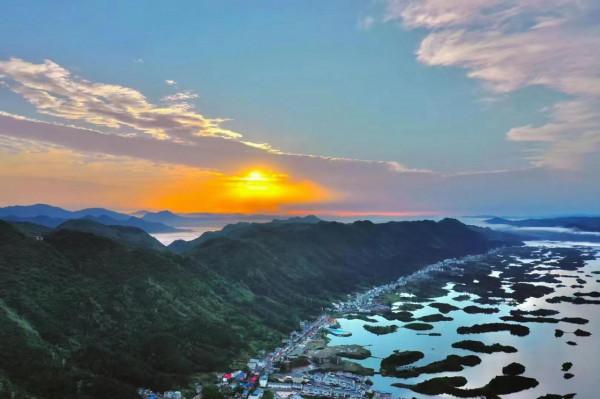 仙島湖——山清水秀雲勝雪
