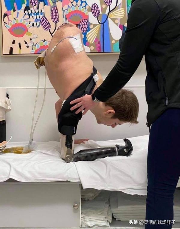 美國19歲小夥被叉車碾壓下半身截肢，女友不離不棄依然選擇嫁給他