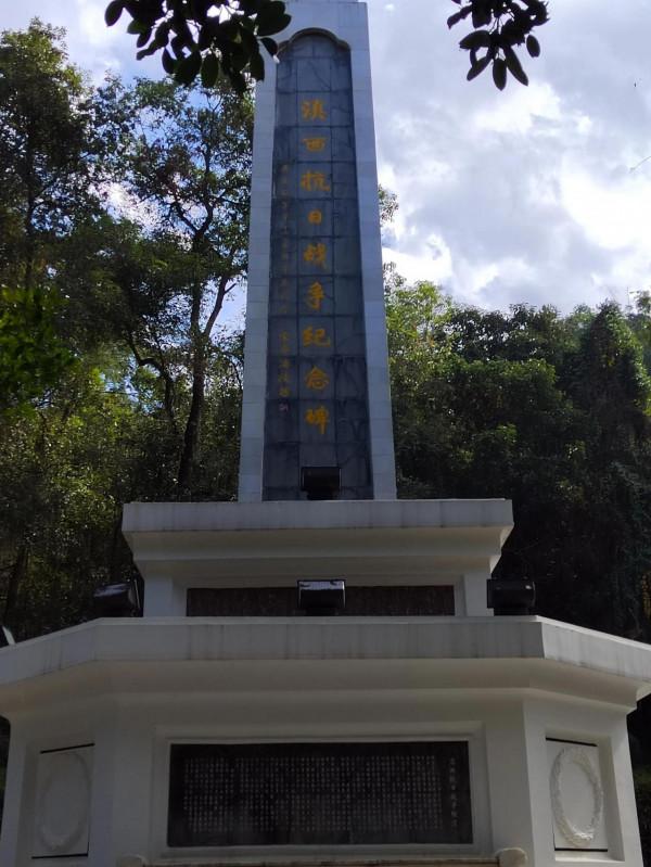 邊陲小鎮的魅力，七彩雲南之勐煥大金塔