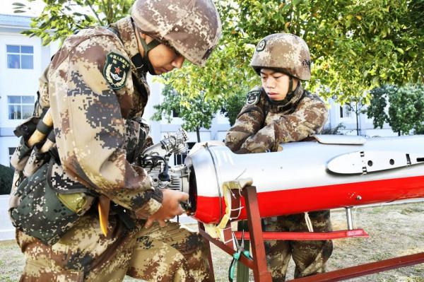 當好磨刀石丨來看防空兵目標保障班的日常