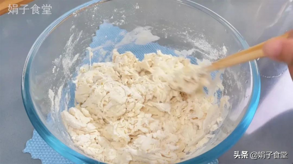 豬肉餃子好吃有竅門,調餡多加這一步,比餃子館的好吃,又鮮又香 豬肉餃子好吃有竅門,調餡多加這一步,比餃子館的好吃,又鮮又香