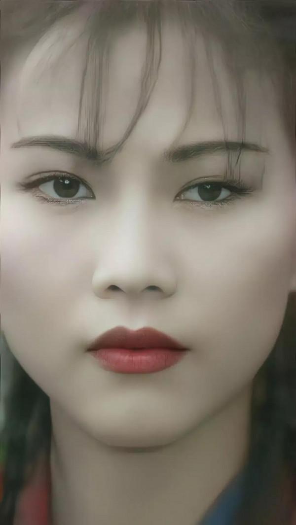 千嬌百媚蔡少芬