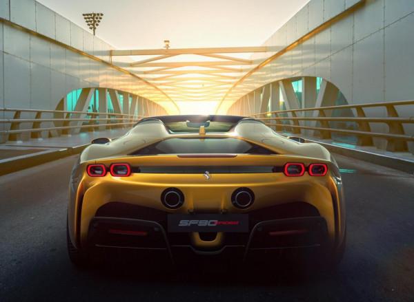 法拉利“新戰將”,1000匹馬力2.5s破百,開它出門真拉風 法拉利“新戰將”,1000匹馬力2.5s破百,開它出門真拉風