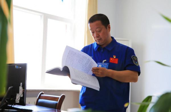 航天測控路上的“老黃牛”——酒泉衛星發射中心測控系統高階工程師王潤賢