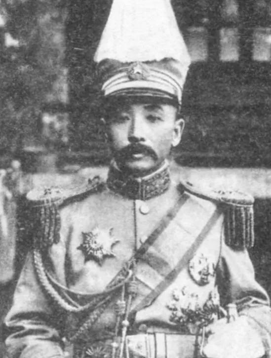 區區十萬北伐軍，能夠打敗四十萬北洋軍，是必然，也是偶然