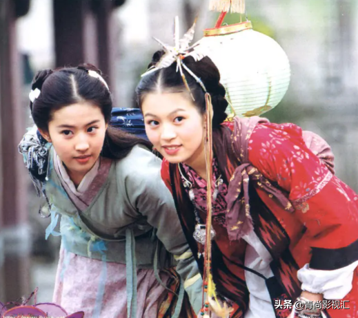 新版《仙劍》再出路透，林月如紅衣亮相，意外撞臉白鹿經典角色？