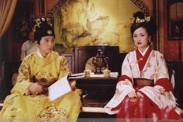 中國歷史上的皇帝多達422人，卻僅3位痴情帝，堅守一生一世一雙人