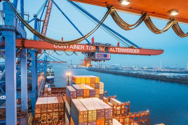 美媒：後默克爾時代，“中國通向歐洲的門戶”將陷入兩難