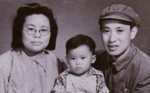 田家英女兒不懂事捉弄毛主席，數十年後，卻成為她唯一的遺憾