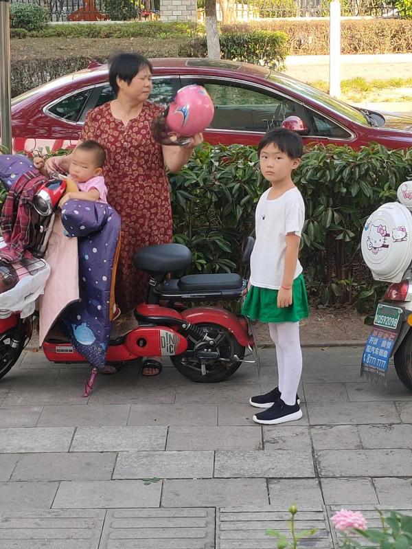 對面的幼兒園隨想 對面的幼兒園隨想