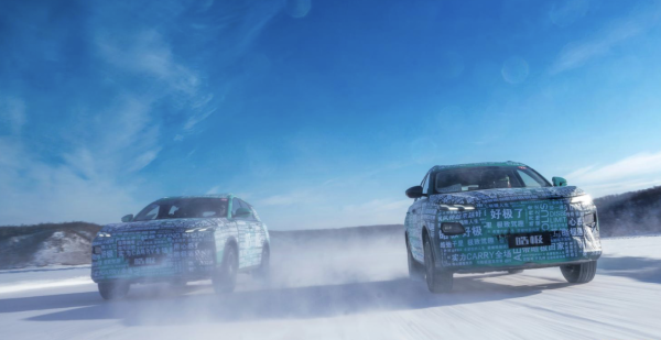 搭載馬赫動力MHD混動系統，東風風神皓極諜照曝光