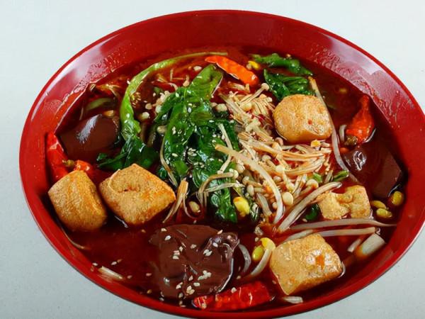 豆腐泡怎麼做好吃?麻辣燙 豆腐泡怎麼做好吃?麻辣燙
