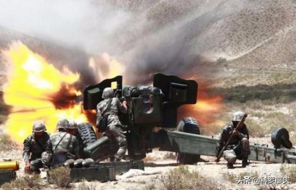 100門大炮急速射，猛轟10公里外的100輛坦克，能消滅多少坦克？