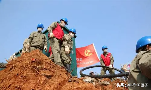 老外羨慕中國人團結,西方永遠不懂的精髓,就在中國人的血脈裡 老外羨慕中國人團結,西方永遠不懂的精髓,就在中國人的血脈裡