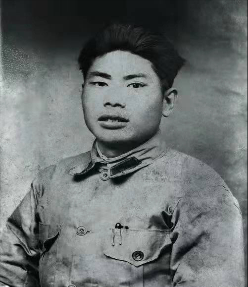 羅援撰文紀念毛主席誕辰128週年：毛代表在我們身邊，天天打勝仗