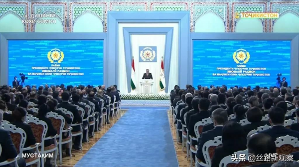 拉赫蒙發表國情諮文，確定外交優先方向