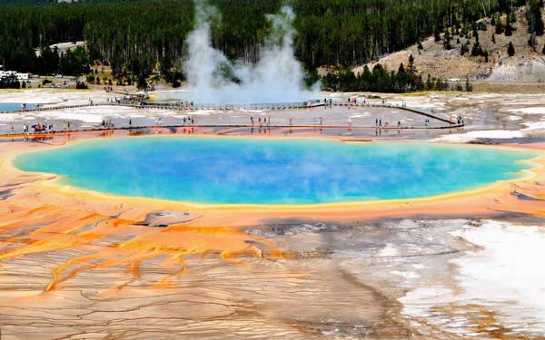 世界各國都擔心“黃石火山”爆發，如果爆發，人類還能生存嗎？