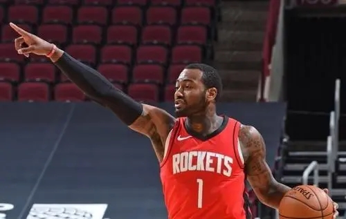 火箭清洗2毒瘤？湖人喜獲頂級3D？4方交易扣籃王輔佐詹姆斯爭冠？