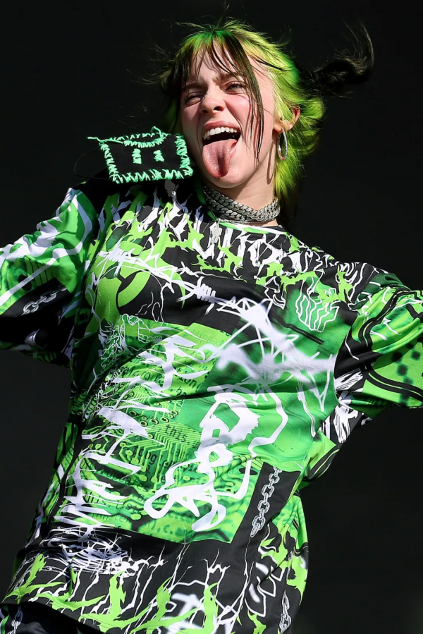 碧梨跨界香水設計,推出同名“Eilish”香水 碧梨跨界香水設計,推出同名“Eilish”香水