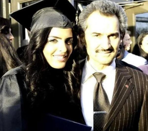 沙特前王妃阿美娜：不穿黑袍不遮面又美又颯，二婚仍嫁超級富豪