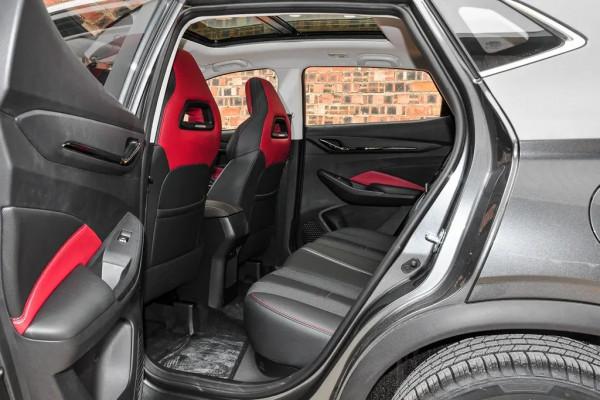 年輕人的第一臺效能SUV?歐尚X5究竟實力如何? 年輕人的第一臺效能SUV?歐尚X5究竟實力如何?