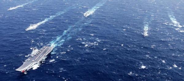 只是“巧合”?遼寧艦現身日本週邊海域,俄軍潛艇也進行導彈試射 只是“巧合”?遼寧艦現身日本週邊海域,俄軍潛艇也進行導彈試射