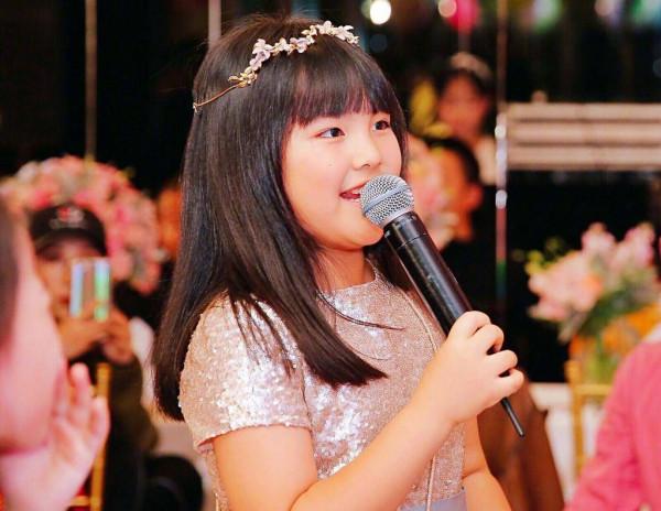 李湘離婚，吳尊曬《爸爸去哪兒》萌娃聚會，孩子們長大之後咋樣了