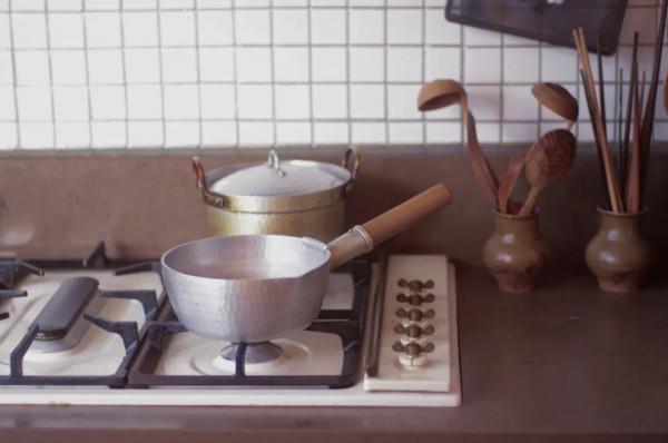 10萬爆改80平老房子，他們在鬧市過上了世外桃源的生活