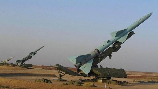 空軍擊落一敵機，幾十名開國將帥到現場看殘骸，為何驚動這麼多人