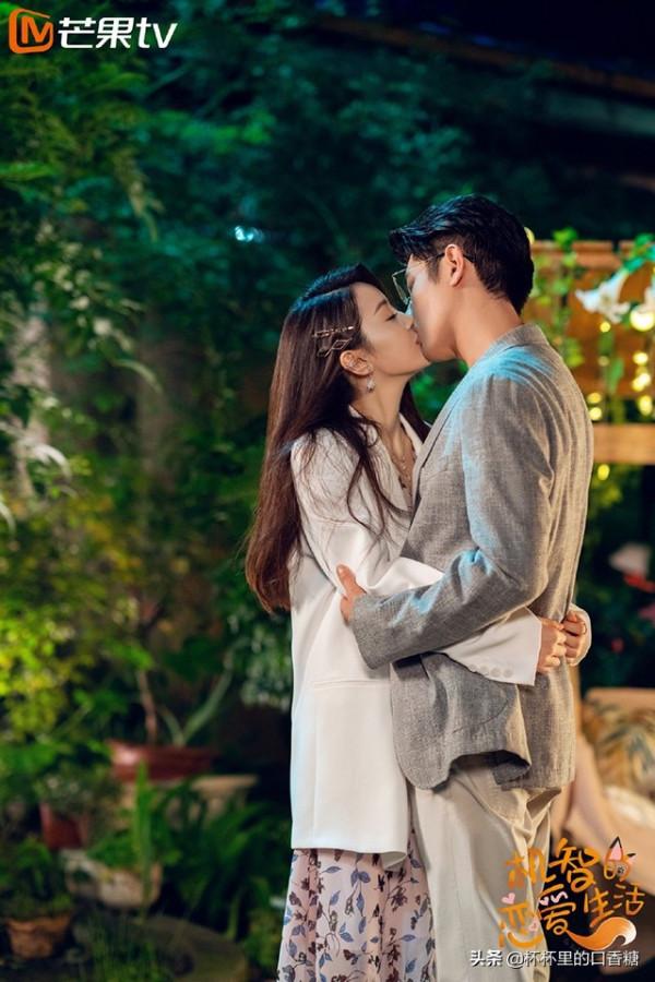 2021最好嗑小甜劇CP！魏哲鳴＆胡意旋，高糖不輸楊洋＆熱巴