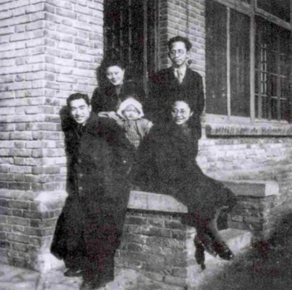 女特工蕭明華：犧牲32年後葬入八寶山，墓碑僅刻三個字：歸來兮