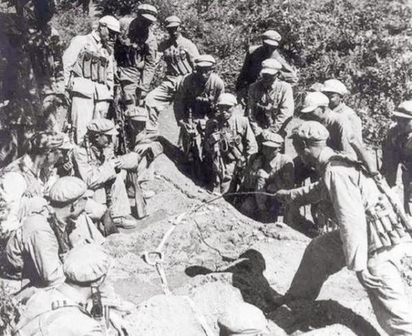 抗戰勝利後,八路軍山東軍區六個主力師開赴東北,師長都是誰? 抗戰勝利後,八路軍山東軍區六個主力師開赴東北,師長都是誰?