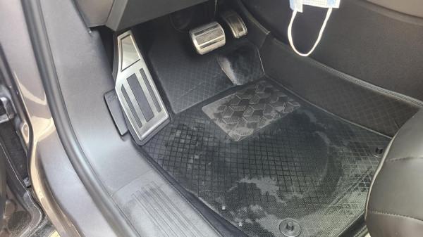 共創凡爾賽C5X，共享我的小改造——擱腳踏板外移