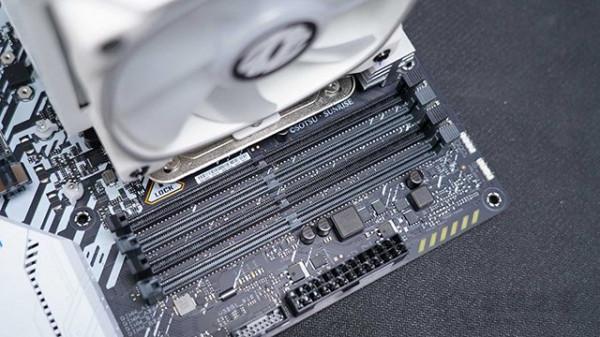 男人的浪漫，高達定製電腦主機DIY分享