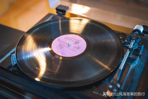 復古與潮流的碰撞,黑武士HiFi立式黑膠唱片機試用體驗 復古與潮流的碰撞,黑武士HiFi立式黑膠唱片機試用體驗