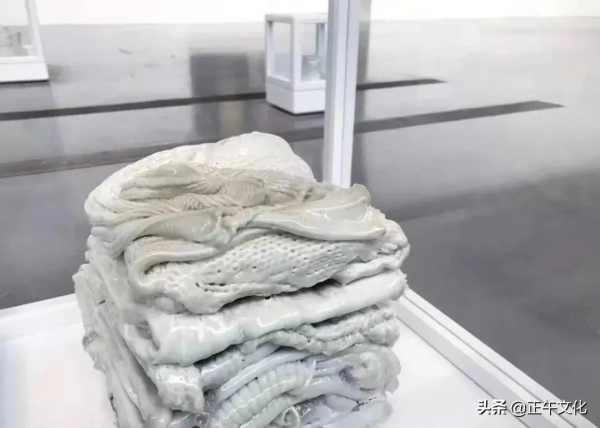 藝術工場·尹秀珍:她將每一種舊物件都看做是“情緒容器” 藝術工場·尹秀珍:她將每一種舊物件都看做是“情緒容器”