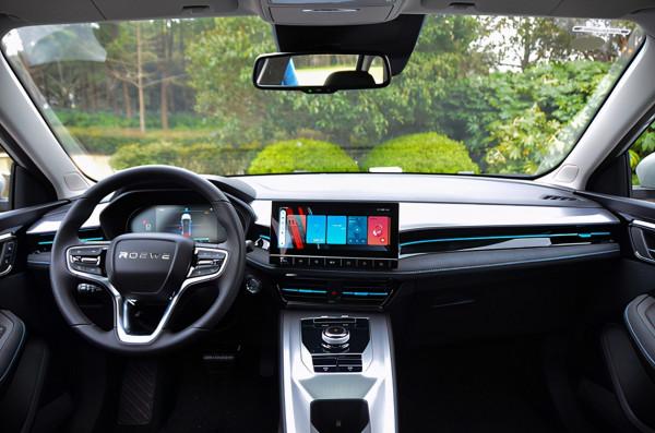 風格大變/續航升級 全新榮威Ei5實拍解析 風格大變/續航升級 全新榮威Ei5實拍解析