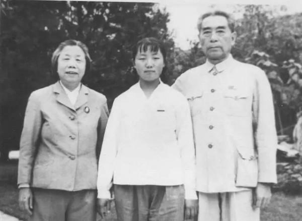 1972年，周總理對侄女說：你能不能學王昭君，嫁一個蒙古小夥啊？