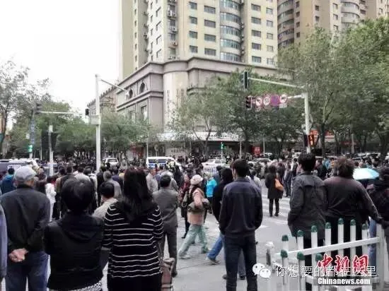 反恐常識 | 防範和應對車輛衝撞襲擊，這些逃生知識你要知道！