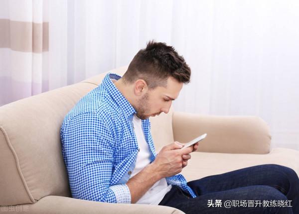 含胸駝背沒氣質？3個瑜伽體式讓你氣質暴漲「私教版」