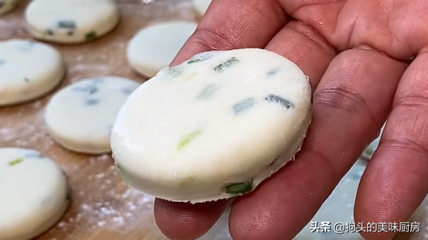 蔥花小發麵餅，不加雞蛋不加油，鬆軟蓬鬆好消化，家人都愛吃