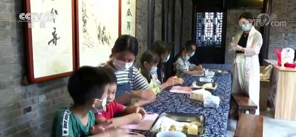 除了吃月餅，各地還有這些中秋習俗