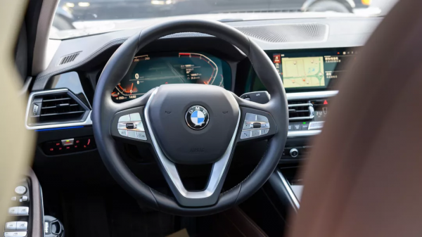 準新車況也能省10萬——二手寶馬325Li 首發版